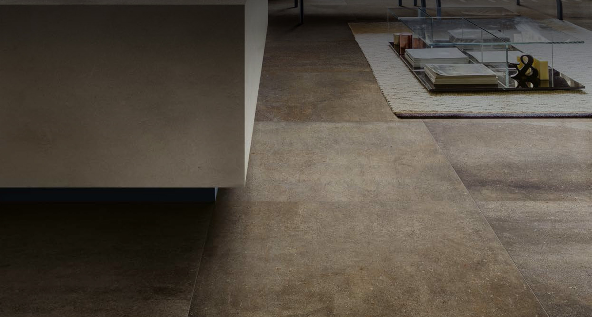 Grés, mosaicos de vidro, pinturas e estuques grupo Cerâmicas Florim Stoneware, glass mosaics, paintings and stuccoes