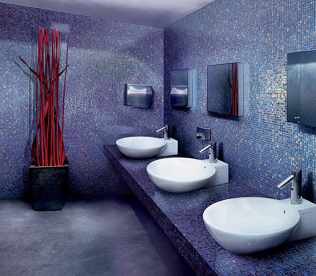 A SICIS fabrica mosaico contemporâneo de alta qualidade para revestimentos de paredes e pisos, móveis e decorações de interiores. cozinhas e banhos de luxo